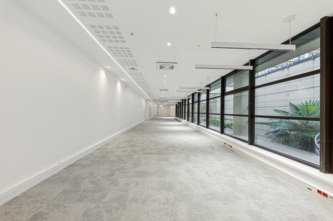 Bureau Paris 635m² Location bureau Paris OLBUR2422910 5